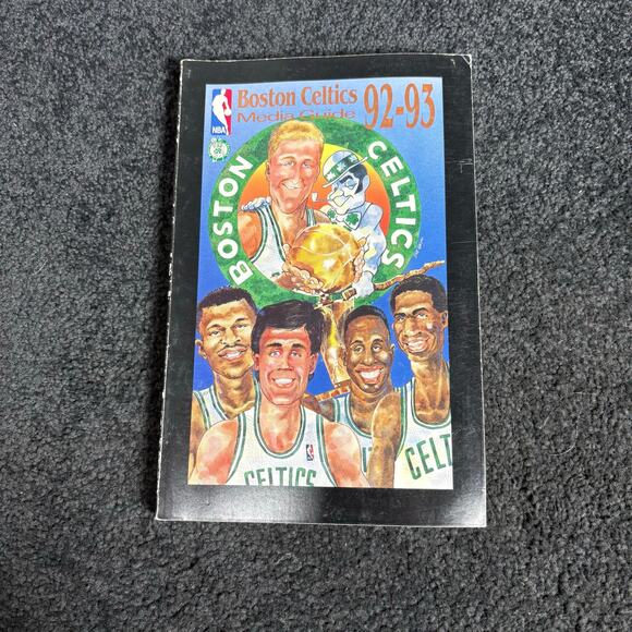 Boston Celtics Vintage Media Guides 90-91, 91-92, 92-93 - Basketball Ephemera - Picture 9 of 12